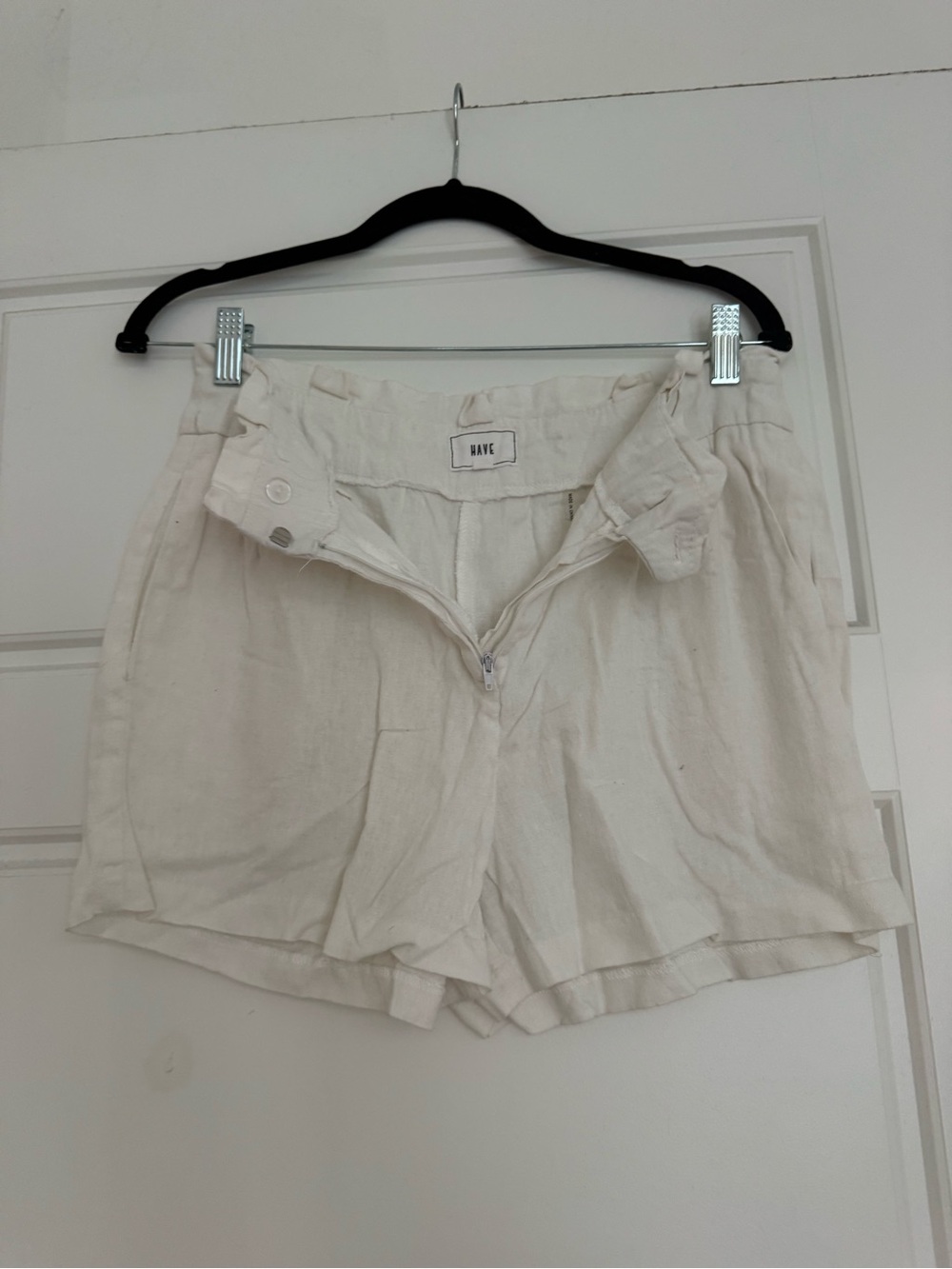 HAVE High-Waist Cream Linen-Blend Shorts